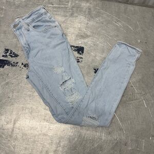 Levi’s Women’s Distressed 721 High Rise Skinny Jeans Size 25